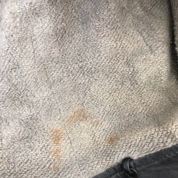 Sisii Leather Parka, size L, hood, zip and snap front fur lining. - Picture 8 of 9